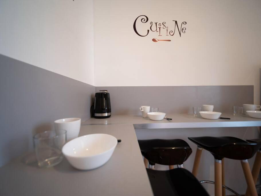 Appartement Tout Equipe Traversant 6 A 8 Couchages マルセイユ エクステリア 写真