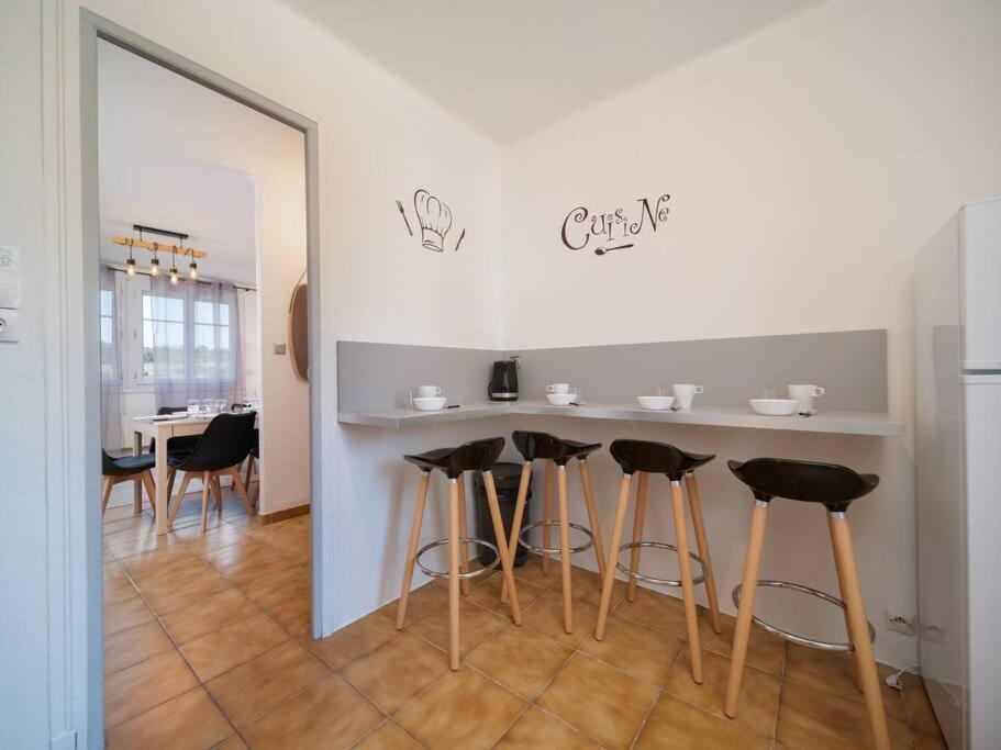 Appartement Tout Equipe Traversant 6 A 8 Couchages マルセイユ エクステリア 写真